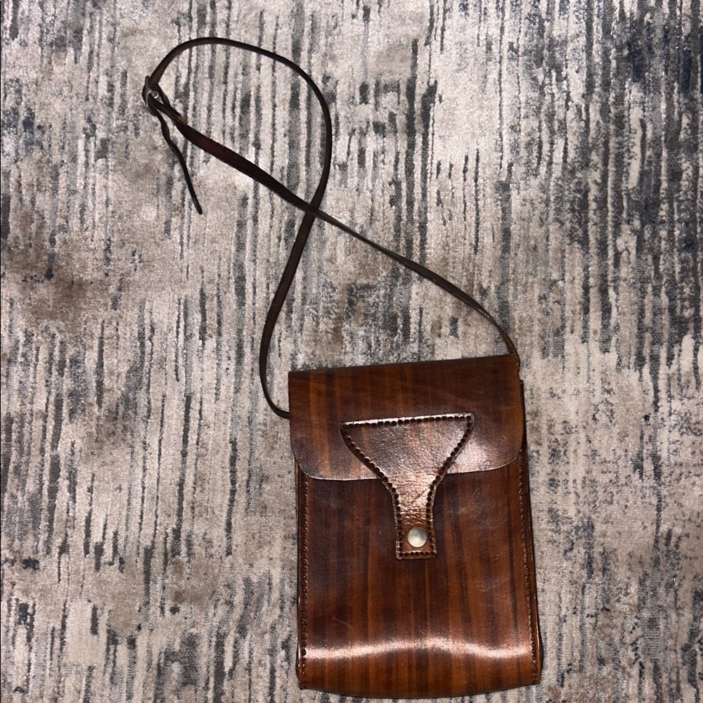 Vintage Hand-Stitched Leather Crossbody Bag | Rustic Tooled Leather Satchel